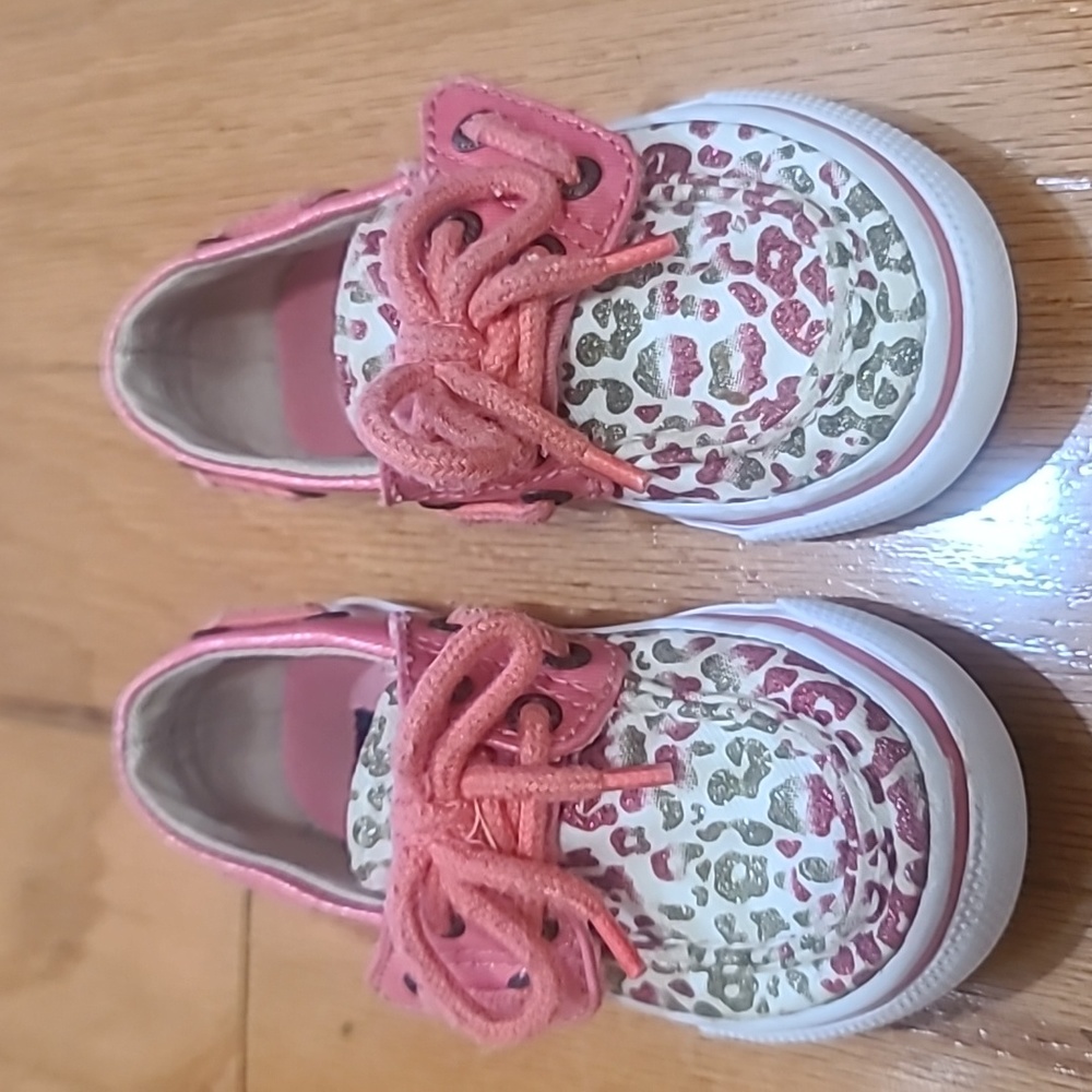 PINK SPERRY TOP SIDER in TODDLER SIZE 5.5